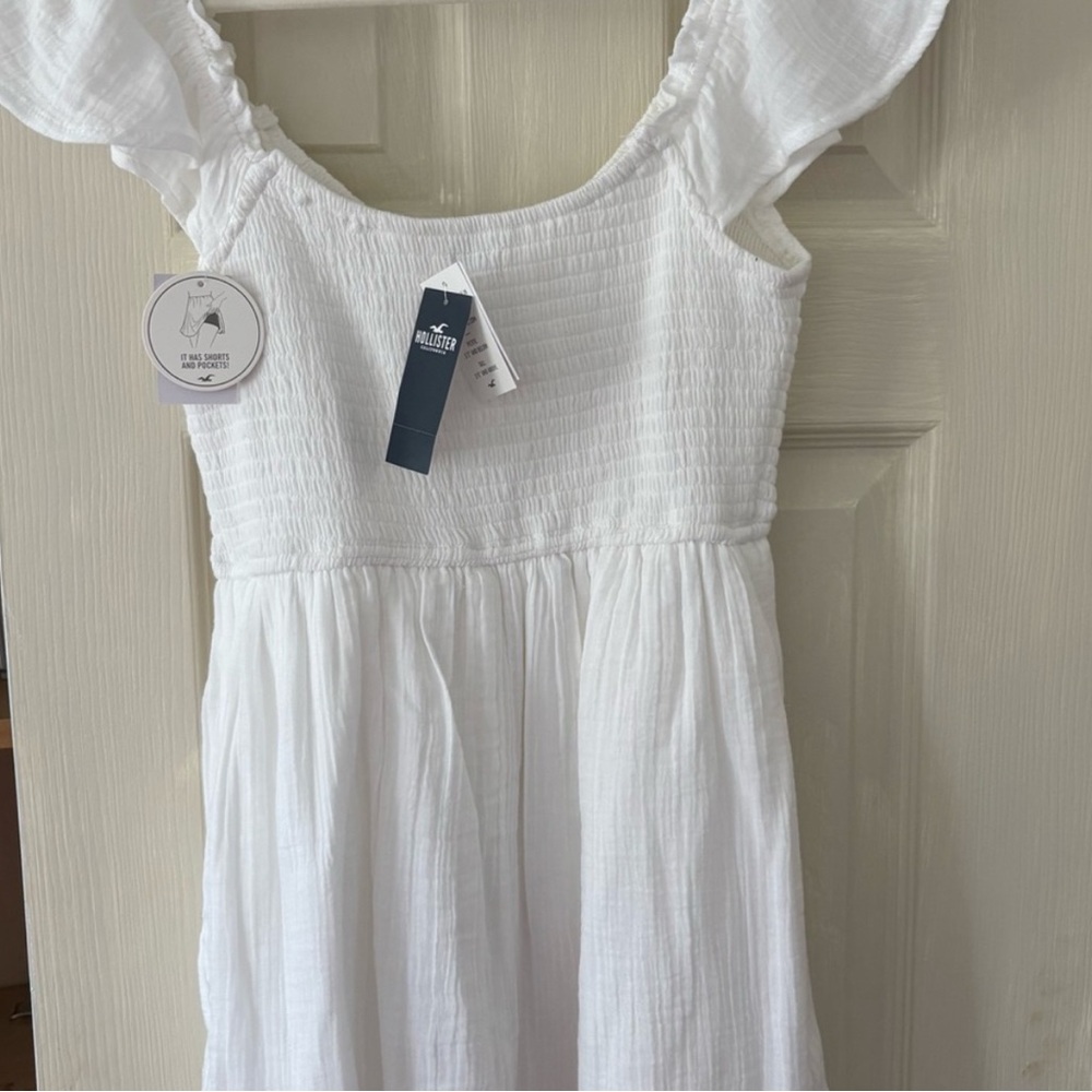 Hollister White Casual Dress